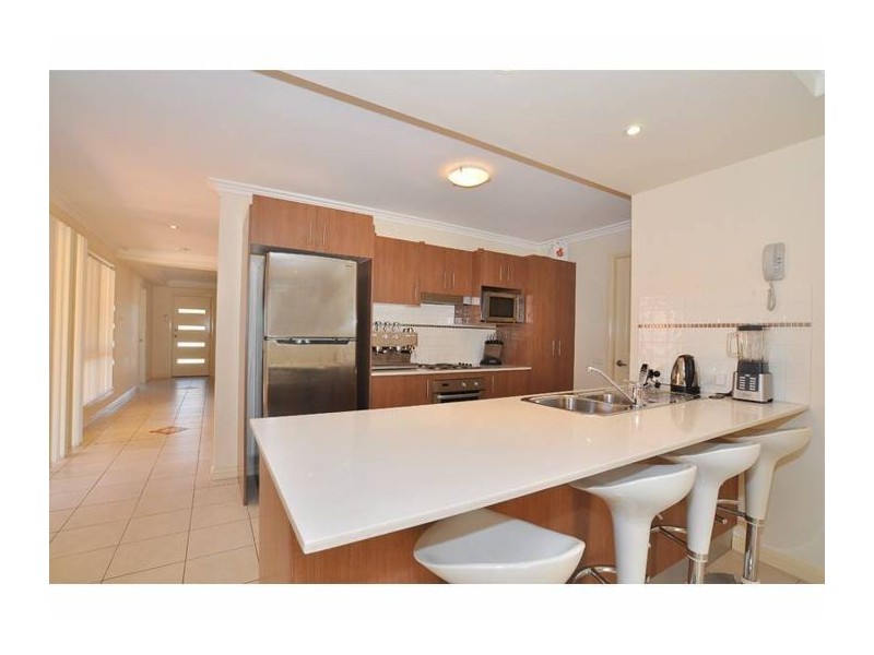 28 Rebellion Cct, Beaumont Hills NSW 2155
