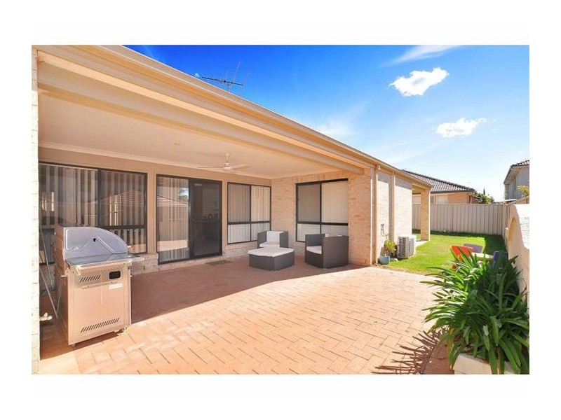 28 Rebellion Cct, Beaumont Hills NSW 2155