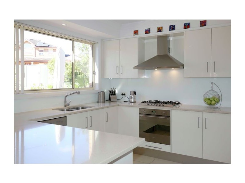 19 Diana Ave, Kellyville NSW 2155