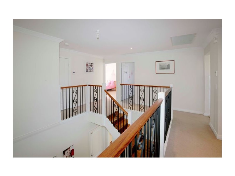 19 Diana Ave, Kellyville NSW 2155