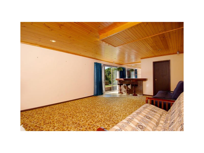 1 Iona Avenue, North Rocks NSW 2151