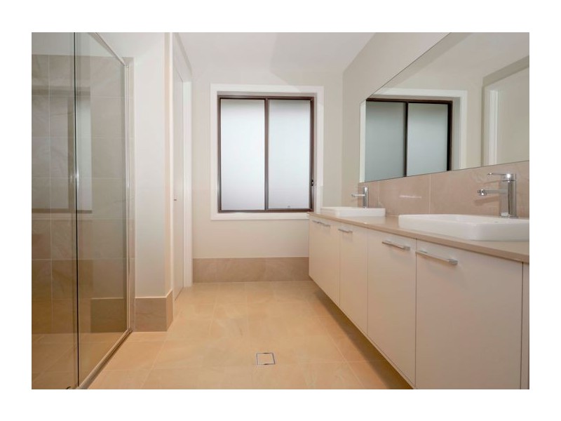 8 Blue Wren Way, Kellyville NSW 2155