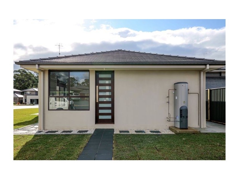 8a Blue Wren Way, Kellyville NSW 2155