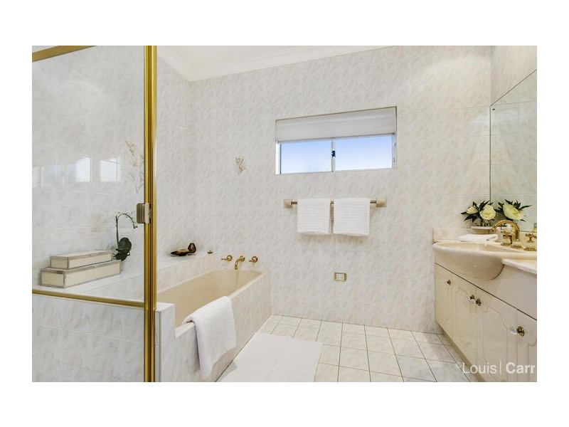 27 Amberwood Way, Castle Hill NSW 2154