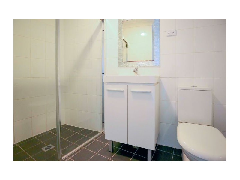 18 1-3 Kleins Road, Northmead NSW 2152