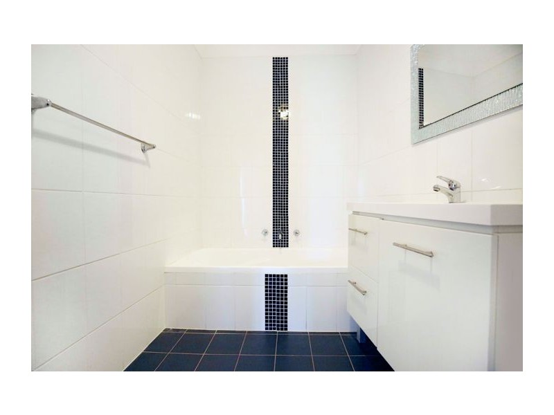 18 1-3 Kleins Road, Northmead NSW 2152