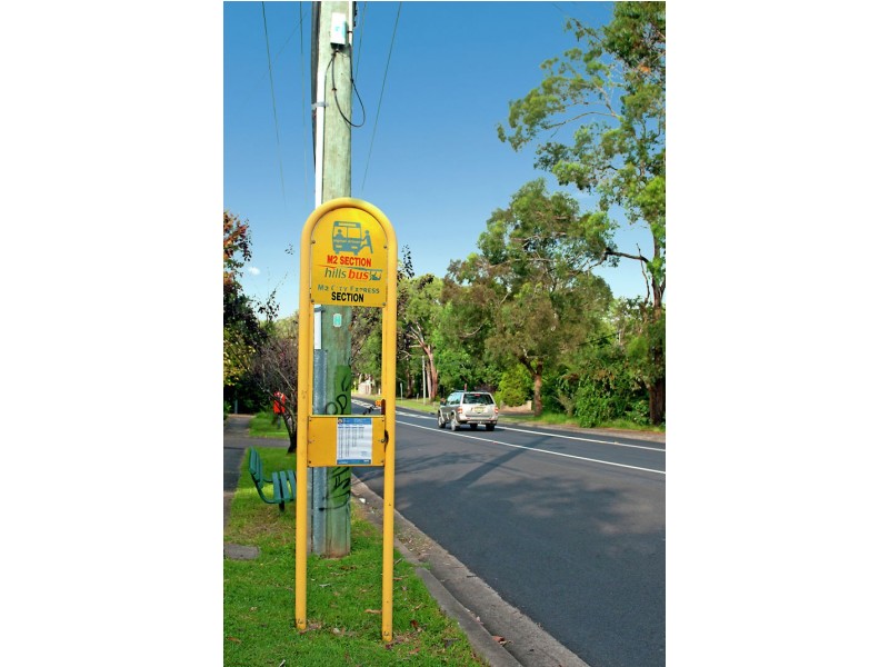 35 Cumberland Ave, Castle Hill NSW 2154