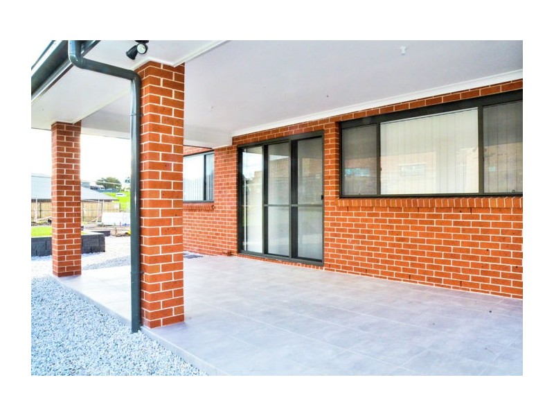 17 Florence Ave, Kellyville NSW 2155