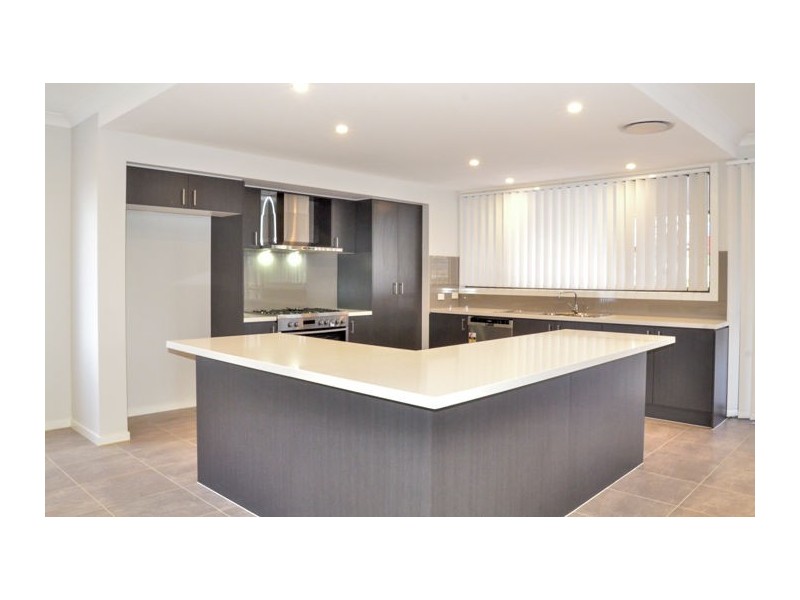17 Florence Ave, Kellyville NSW 2155