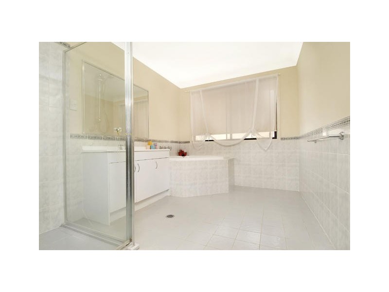 104 Chepstow Drive, Castle Hill NSW 2154