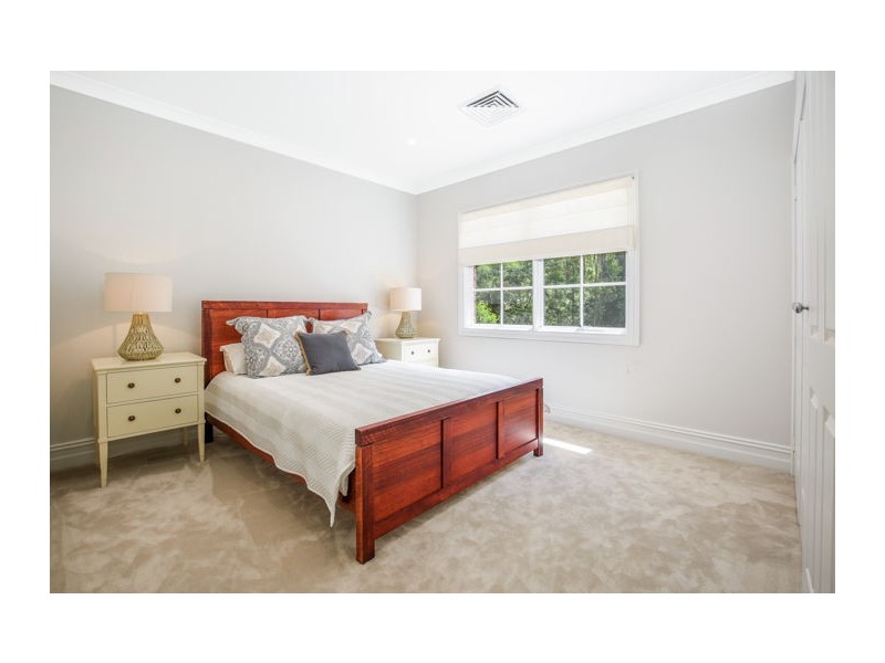 35 Amberwood Way, Castle Hill NSW 2154