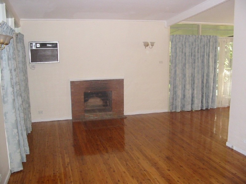 134 Castle Hill Rd, Castle Hill NSW 2154