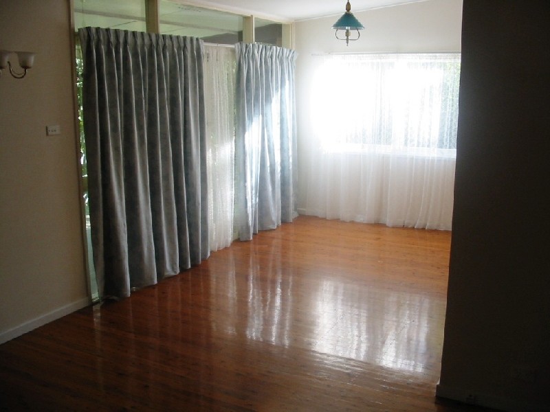 134 Castle Hill Rd, Castle Hill NSW 2154