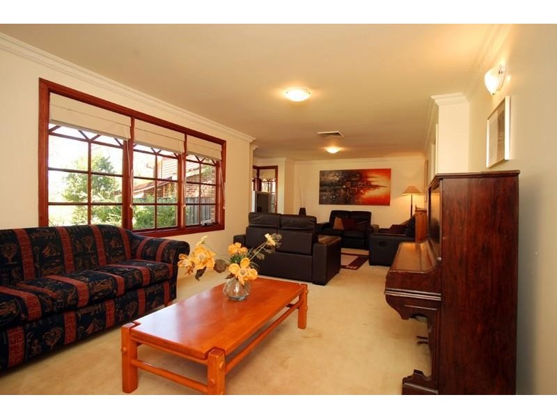 9 Jonathon Pl, Cherrybrook NSW 2126