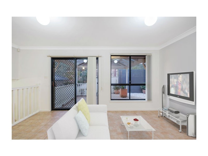 12 Emmanuel Terrace, Glenwood NSW 2768