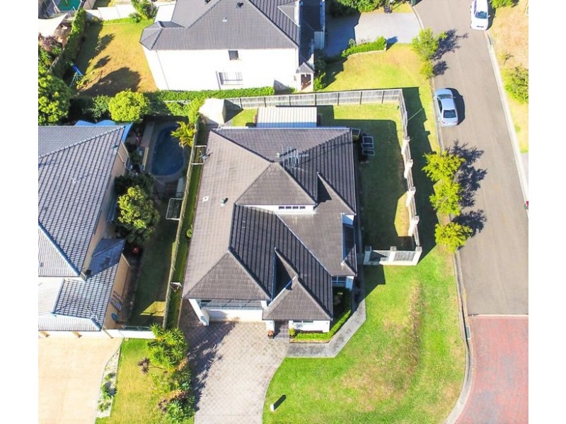 13 Helmsley Grove, Castle Hill NSW 2154