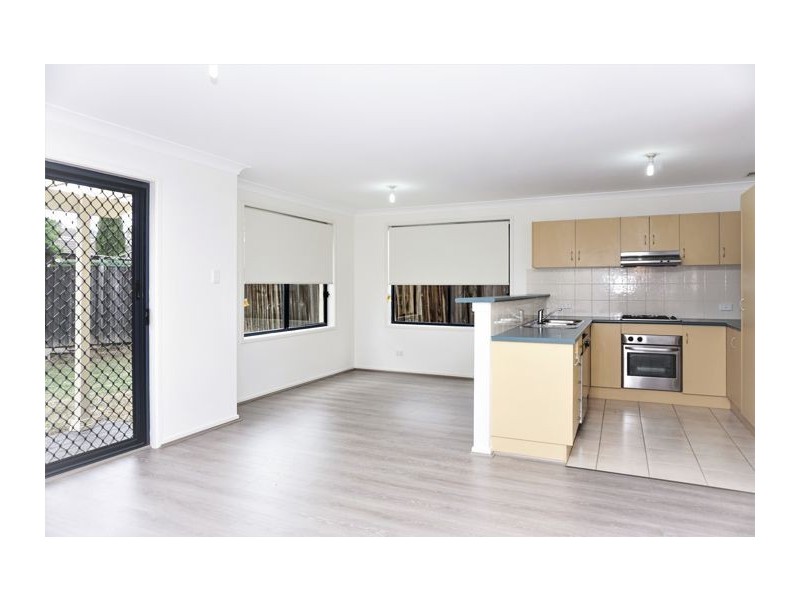 6 Rory Crt, Glenwood NSW 2768