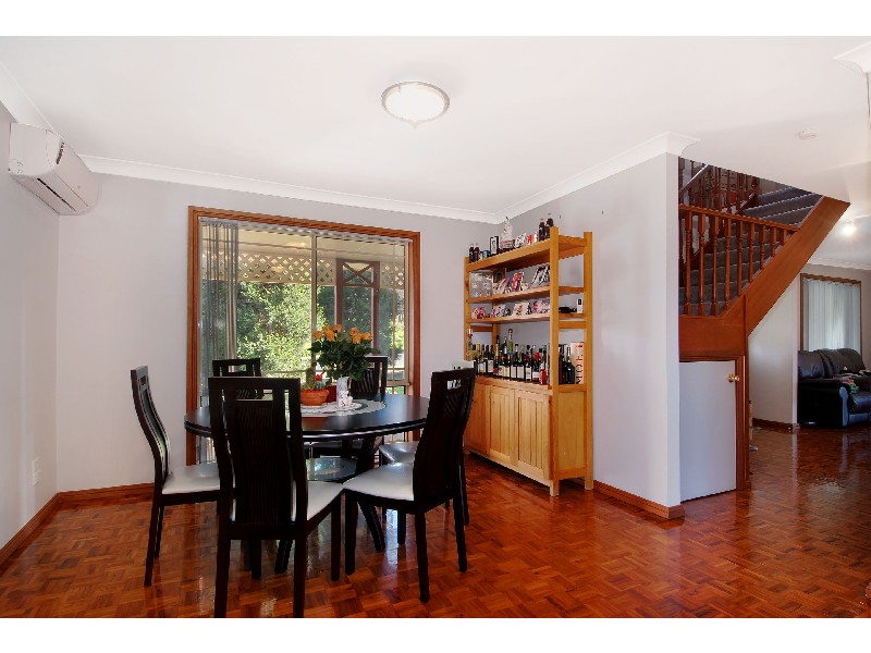 1/2 Caber Close, Dural NSW 2158