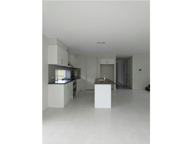 17 Stapleton Ave, Marsden Park NSW 2765