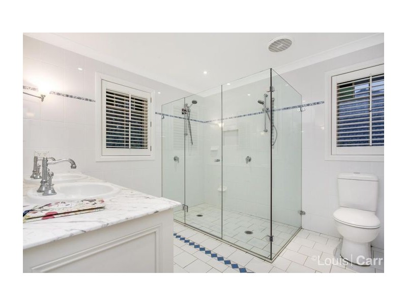 11 Compton Green, West Pennant Hills NSW 2125