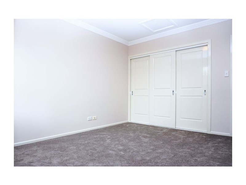 33 Jacqui Circuit, Baulkham Hills NSW 2153