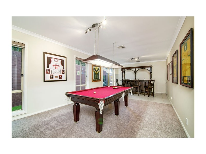 26 Broadleaf Crescent, Beaumont Hills NSW 2155