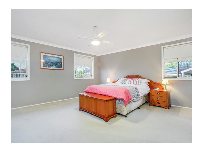 1 Valleyview Place, Kellyville NSW 2155