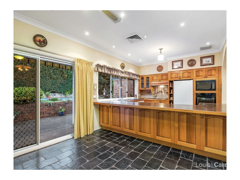 1 Sandhurst Crescent, Glenhaven NSW 2156