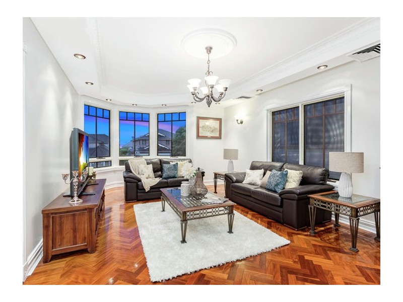 4 Hampshire Avenue, West Pennant Hills NSW 2125