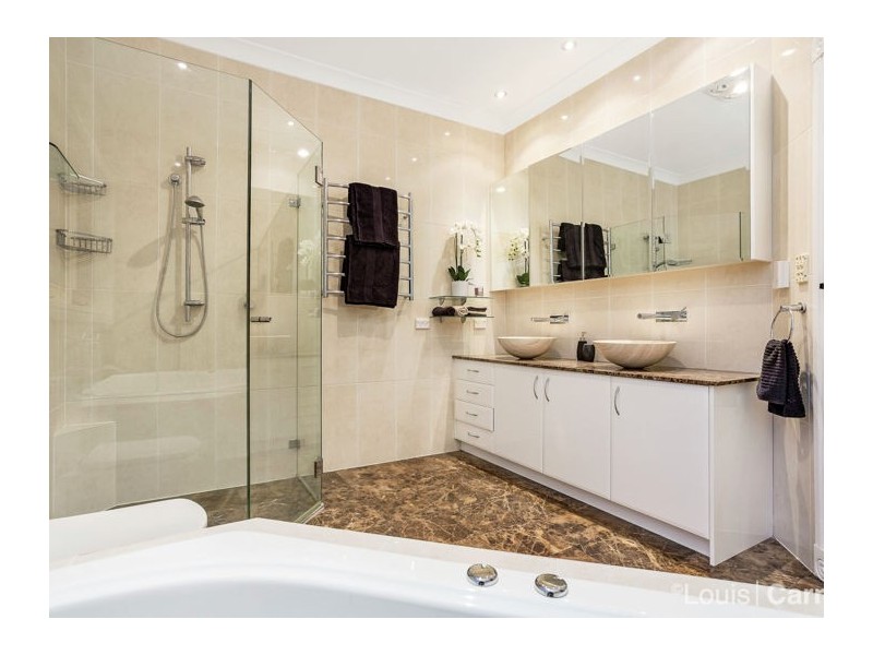 4 Hampshire Avenue, West Pennant Hills NSW 2125