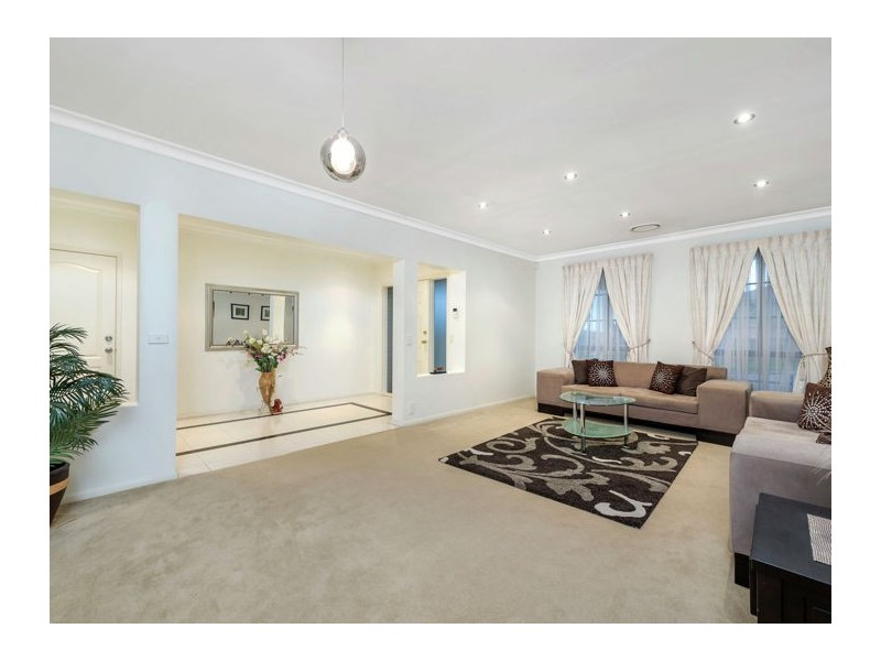 8 Sovereign, Kellyville Ridge NSW 2155