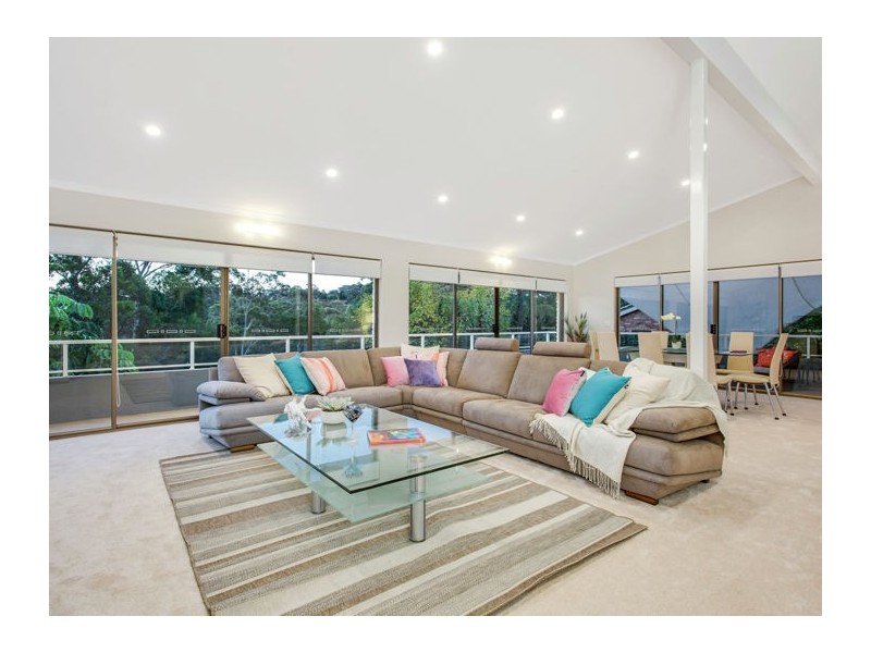 25 Pogson Drive, Cherrybrook NSW 2126