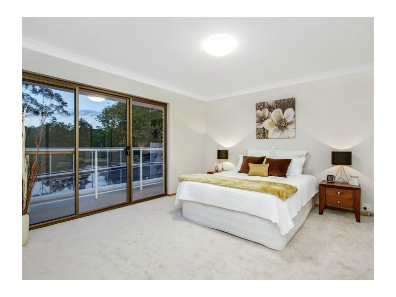 25 Pogson Drive, Cherrybrook NSW 2126