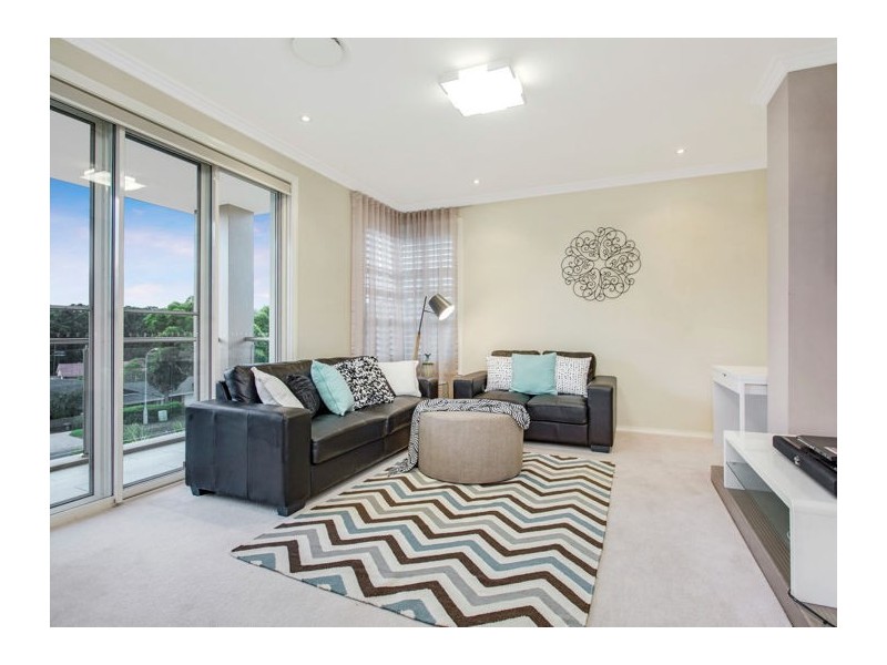 20 Darcey Road, Castle Hill NSW 2154