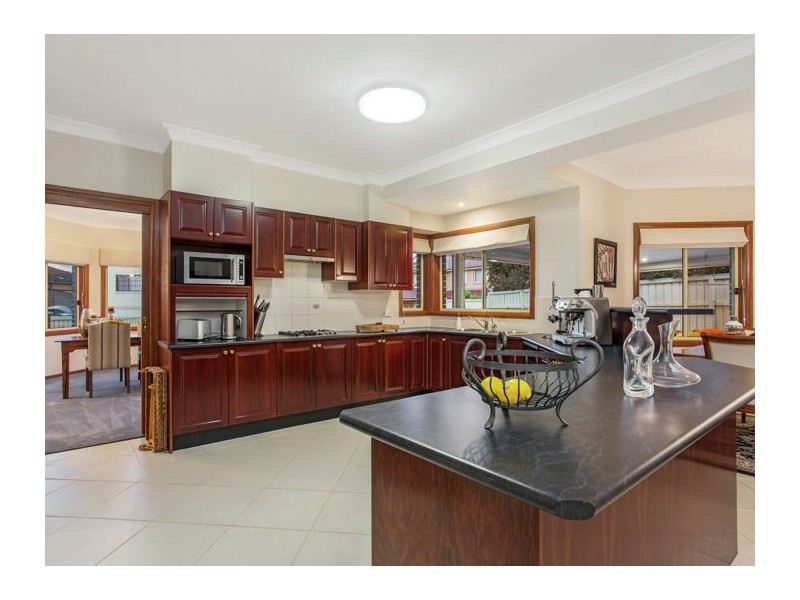 33 Cattai Creek Drive, Kellyville NSW 2155