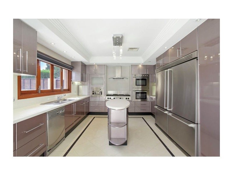 27 Lygon Pl, Castle Hill NSW 2154