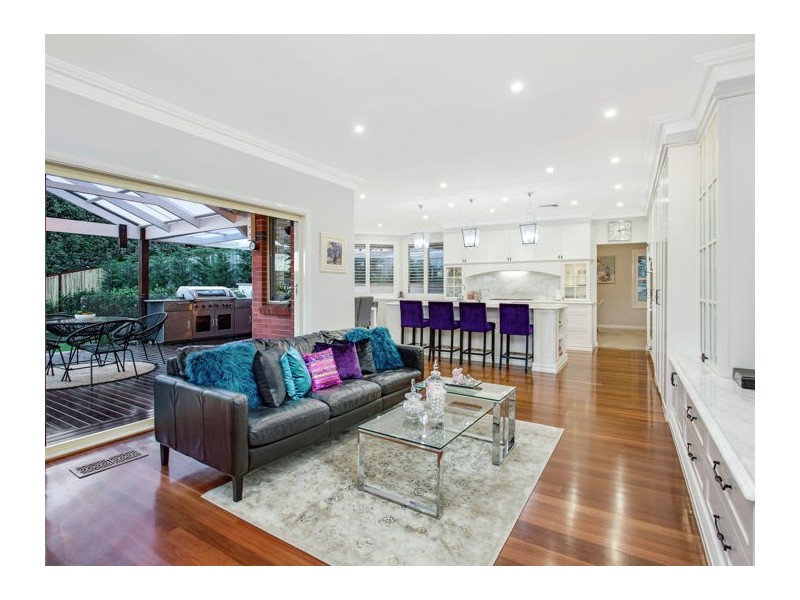 51 Balintore Drive, Castle Hill NSW 2154