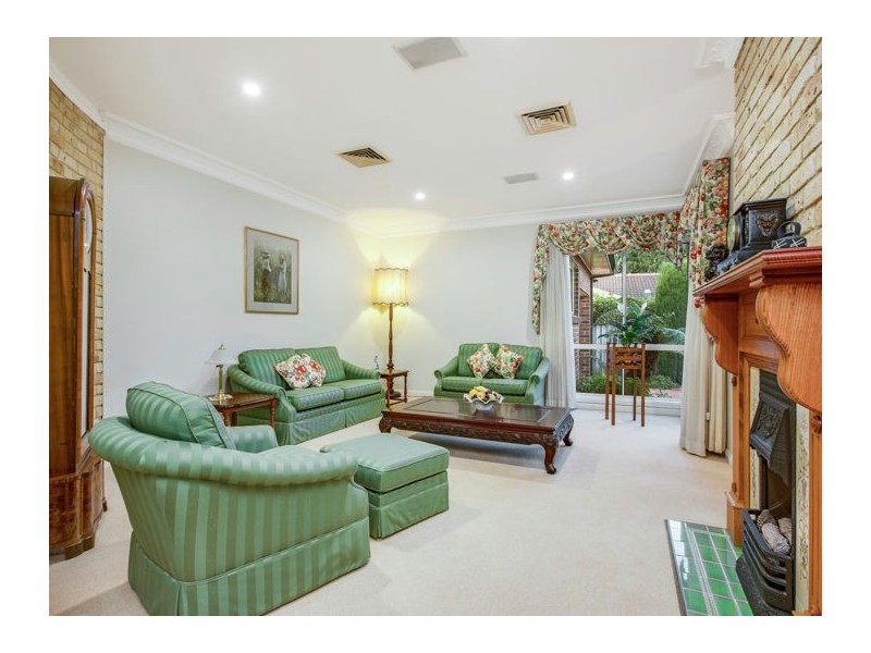 10 Chapel Close, Cherrybrook NSW 2126