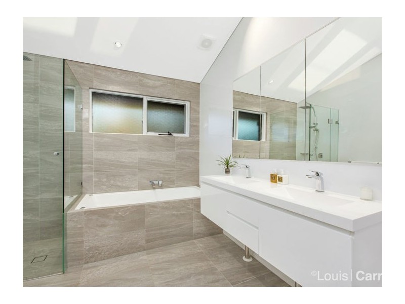 10 Lockhart Avenue, Castle Hill NSW 2154