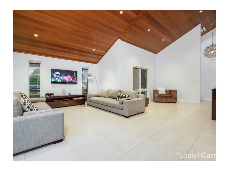 10 Lockhart Avenue, Castle Hill NSW 2154