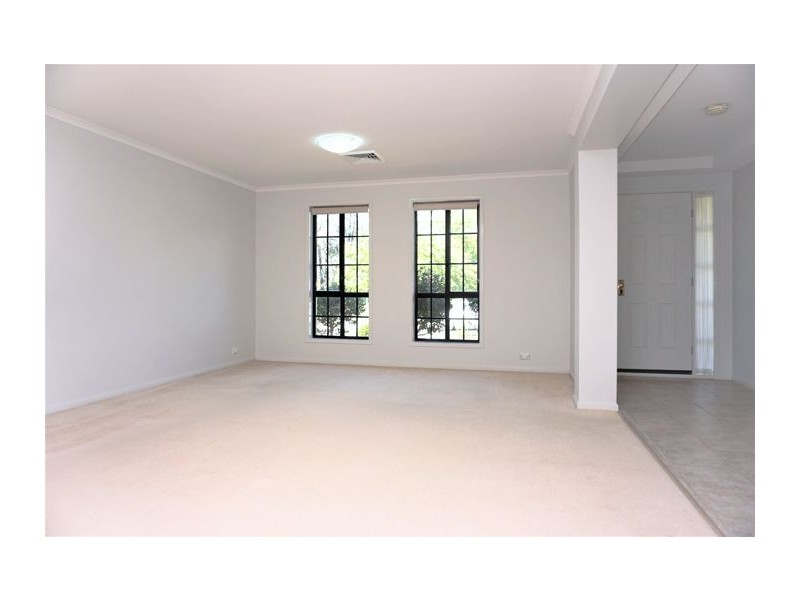 21 The Parkway, Beaumont Hills NSW 2155