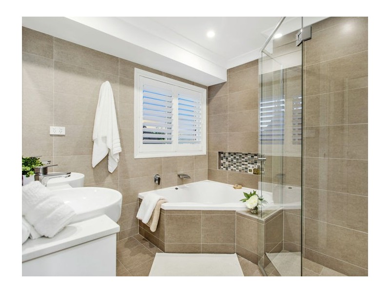 13 Powys Circuit, Castle Hill NSW 2154