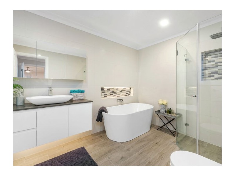 92 Gooraway Drive, Castle Hill NSW 2154