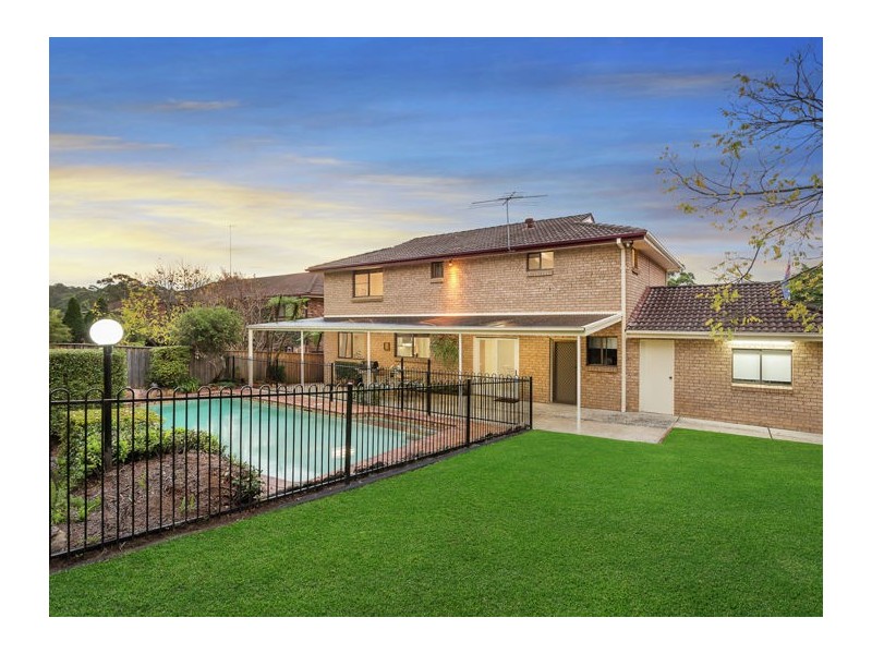 16 Barry Place, Cherrybrook NSW 2126
