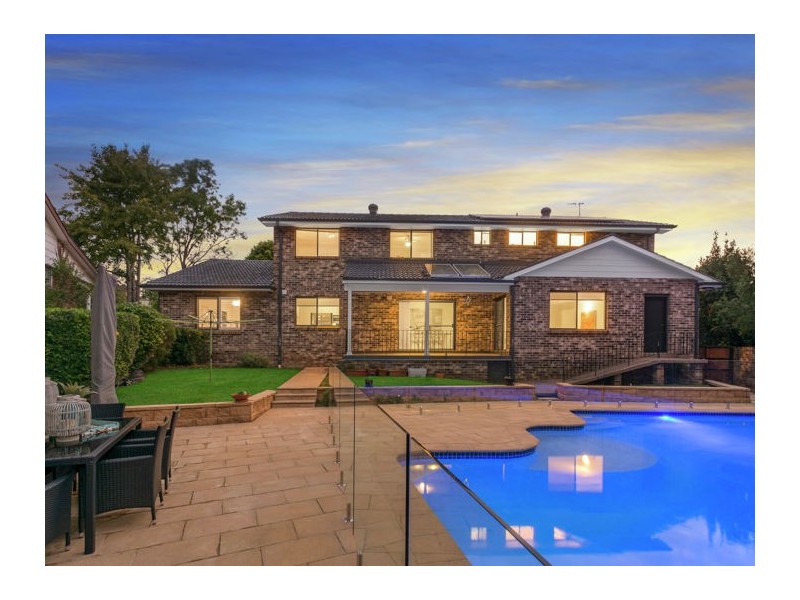 12 Duff Place, Castle Hill NSW 2154