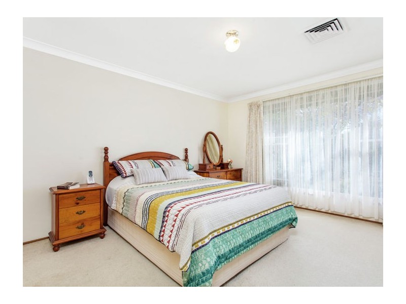 6 Lancelot Court, Castle Hill NSW 2154