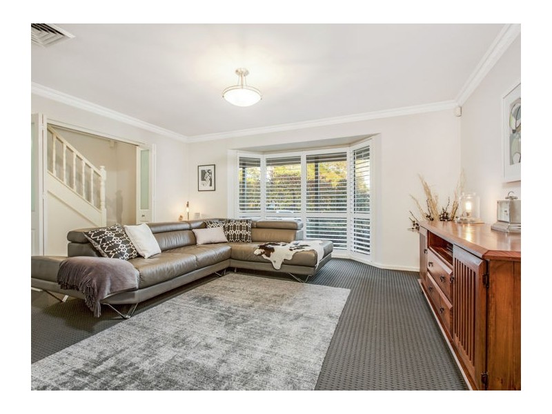6 Bishopsgate Avenue, Castle Hill NSW 2154