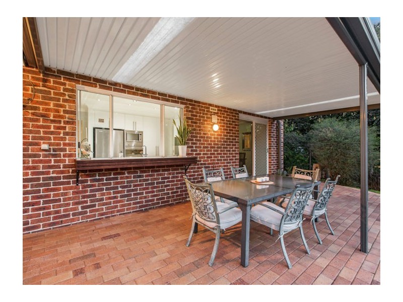 6 Bishopsgate Avenue, Castle Hill NSW 2154