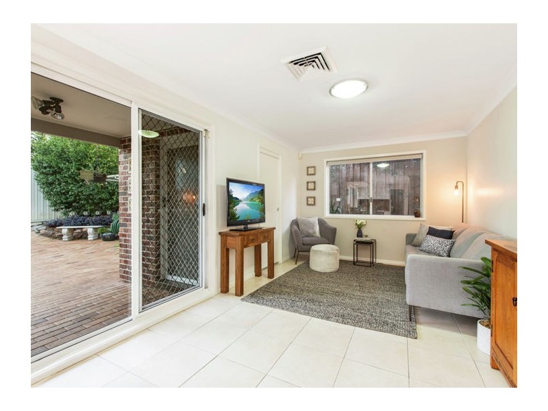 6 Bishopsgate Avenue, Castle Hill NSW 2154