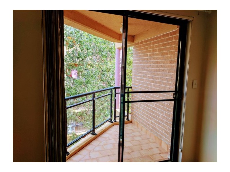 16/25 Kildare Road, Blacktown NSW 2148